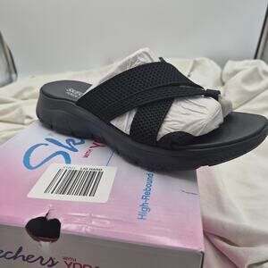 NEW Skechers Summits Fantasy Walk slide sandal in black women's size 9